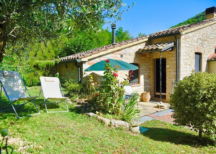 Terme Retreat - 1 Bedroom With Garden Semesterbostad *