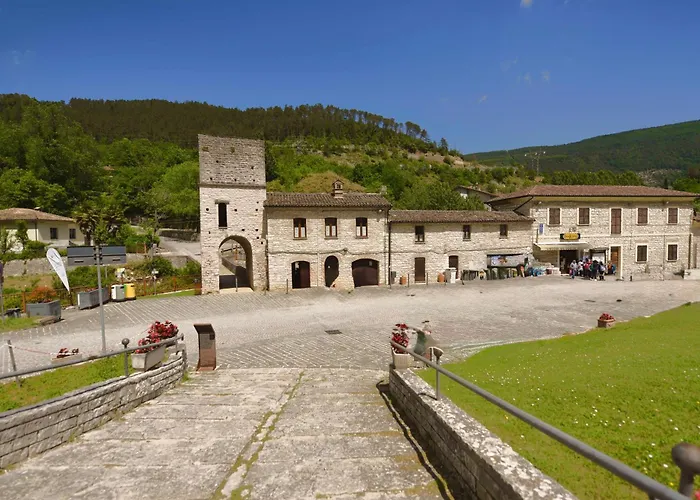 Terme Retreat - 1 Bedroom With Garden Semesterbostad *