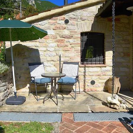 Terme Retreat - 1 Bedroom With Garden *